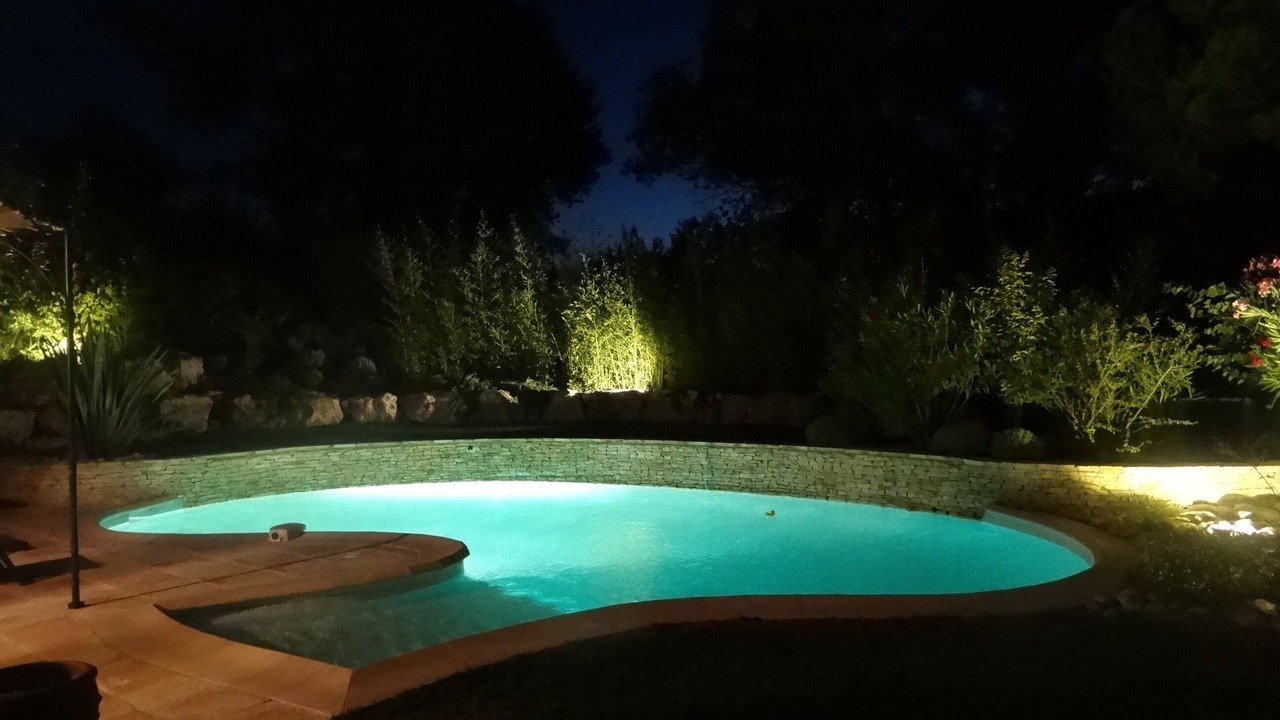Photo of Outdoor in Pont Royal