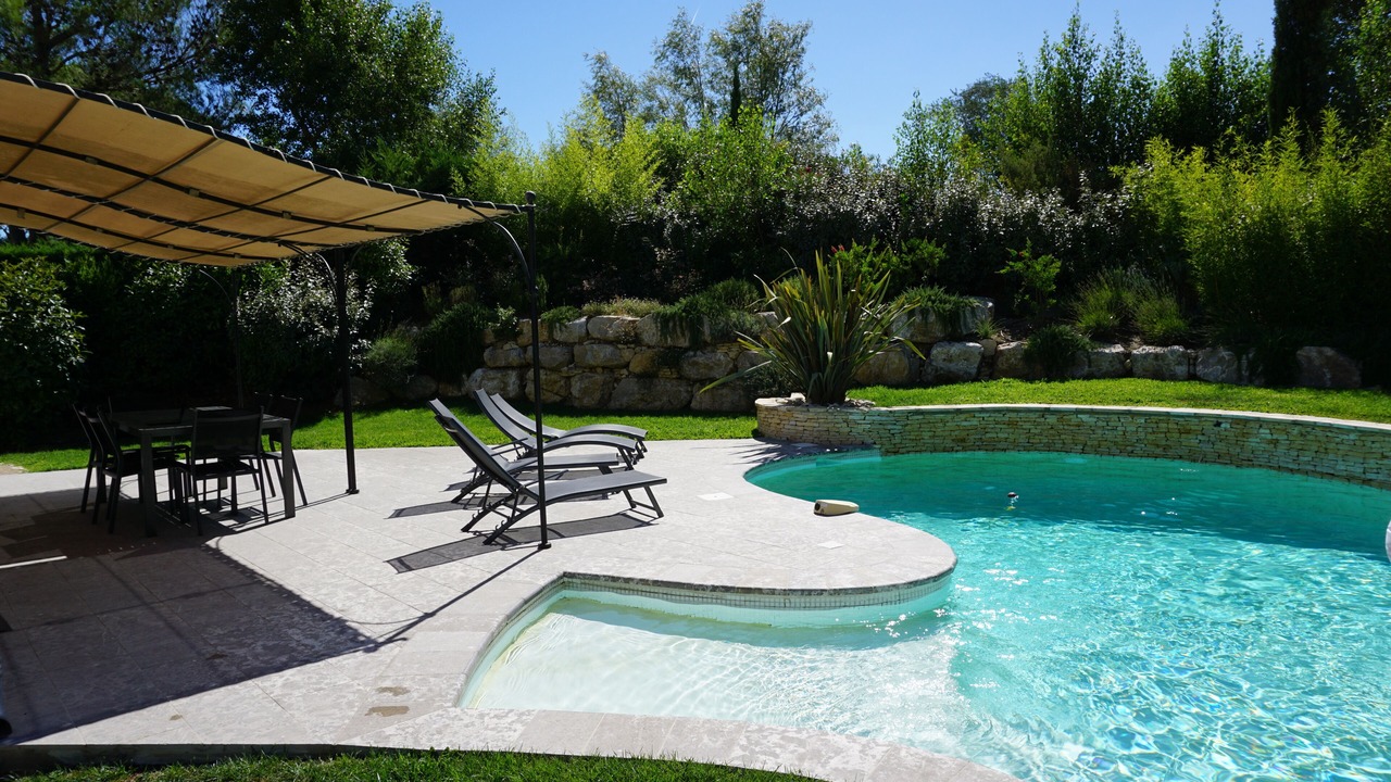 Photo of Outdoor in Pont Royal