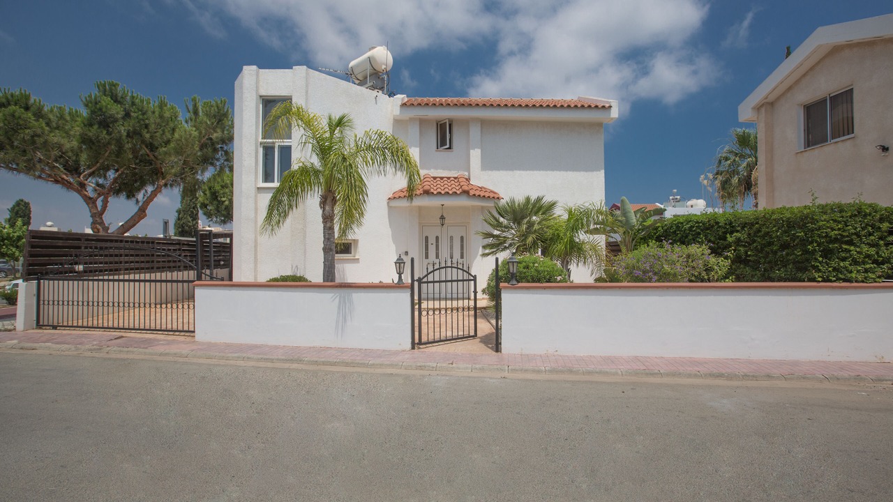 Photo of Outdoor in Pernera