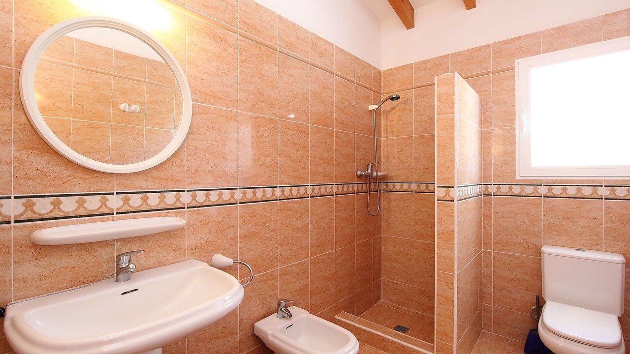Photo of Bathroom in Pego