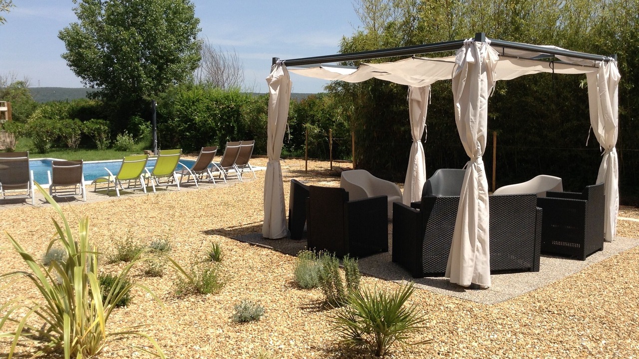 Photo of Outdoor in Collias
