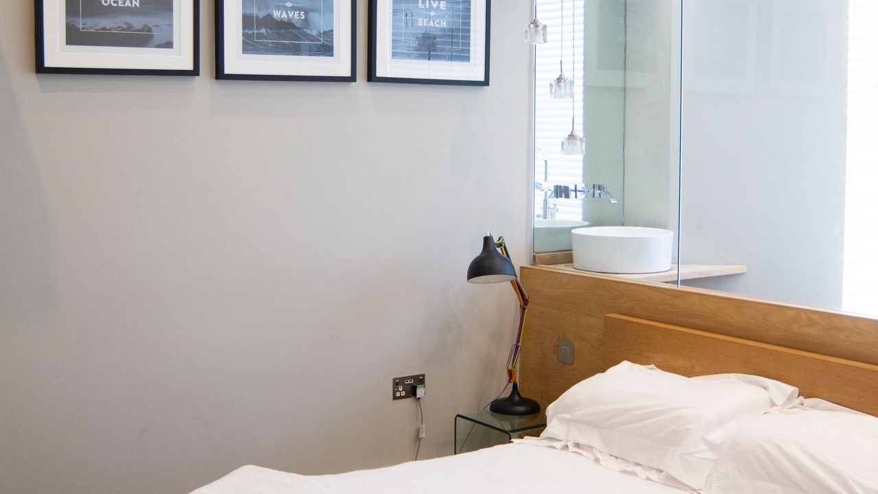 Photo of Bedroom in Newquay City Centre