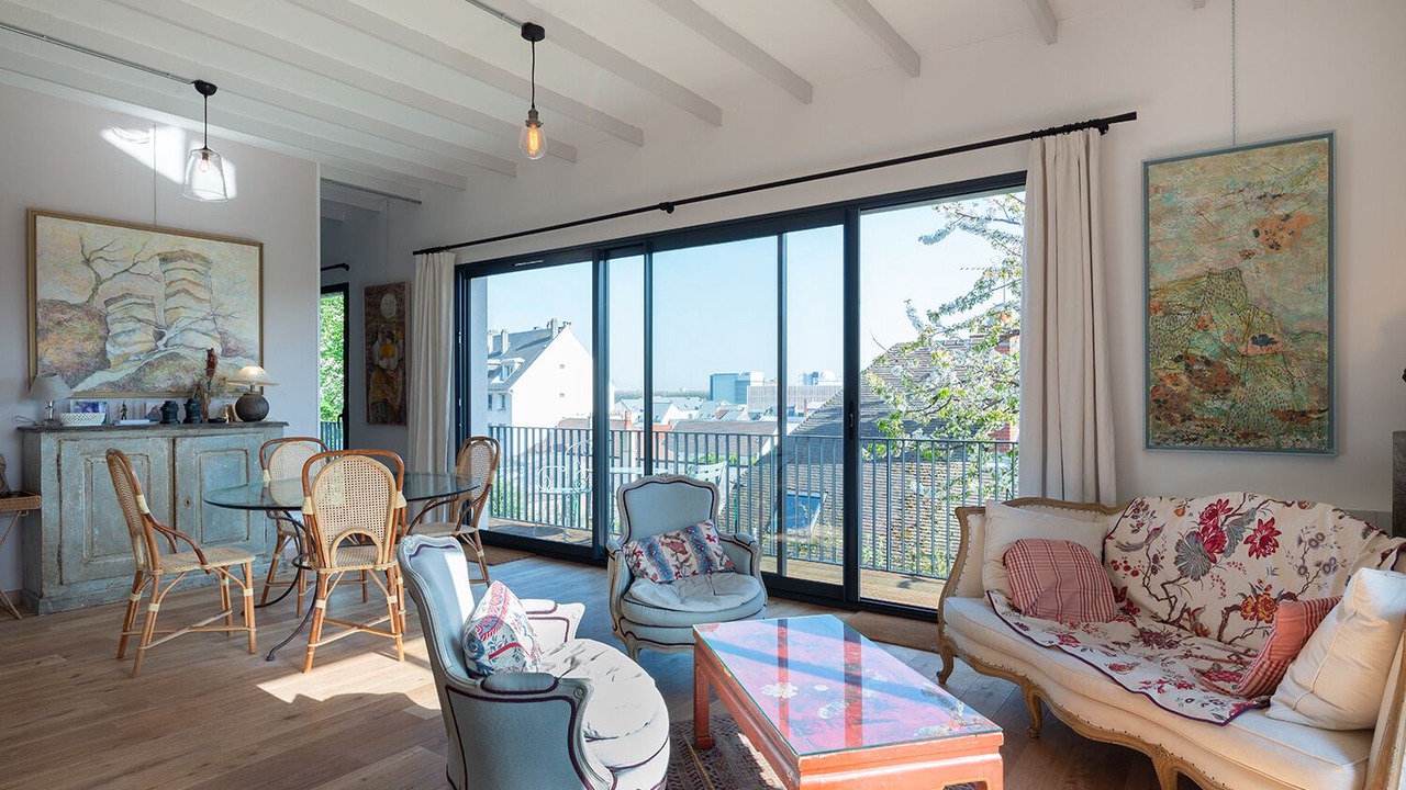Photo of Livingroom in Saint-Jean Eudes Saint-Gilles