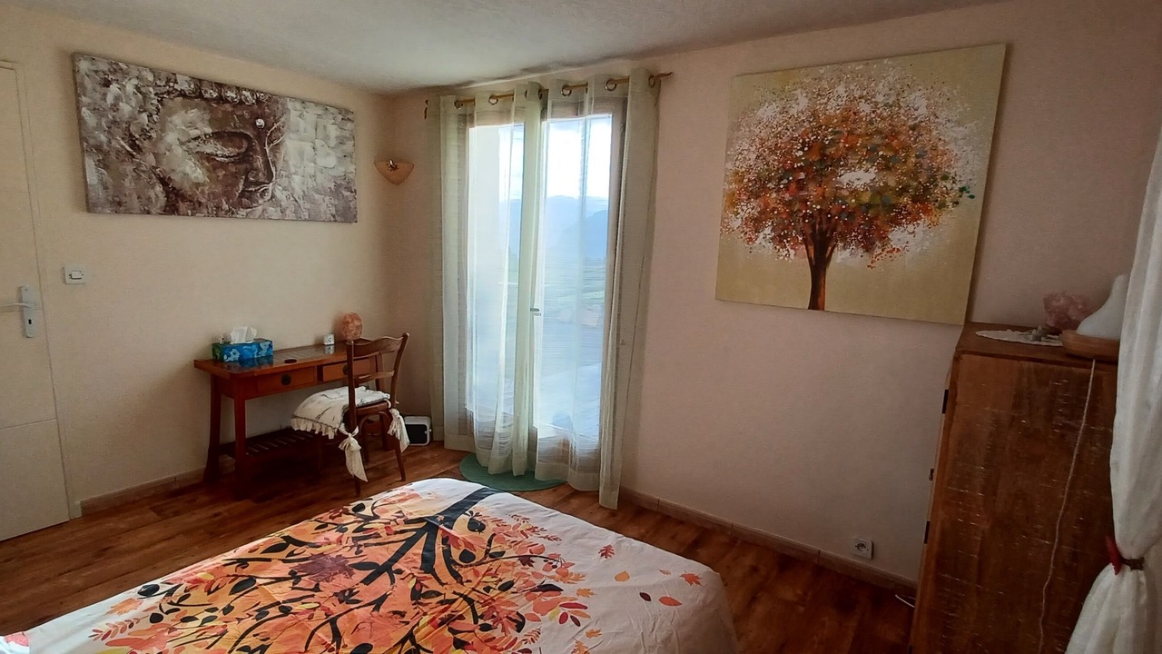 Photo of Bedroom in Sarcenas