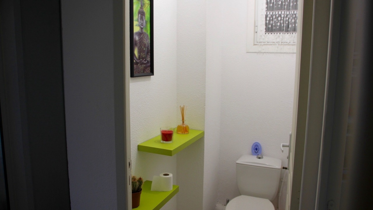 Photo of Bathroom in Port-Vendres