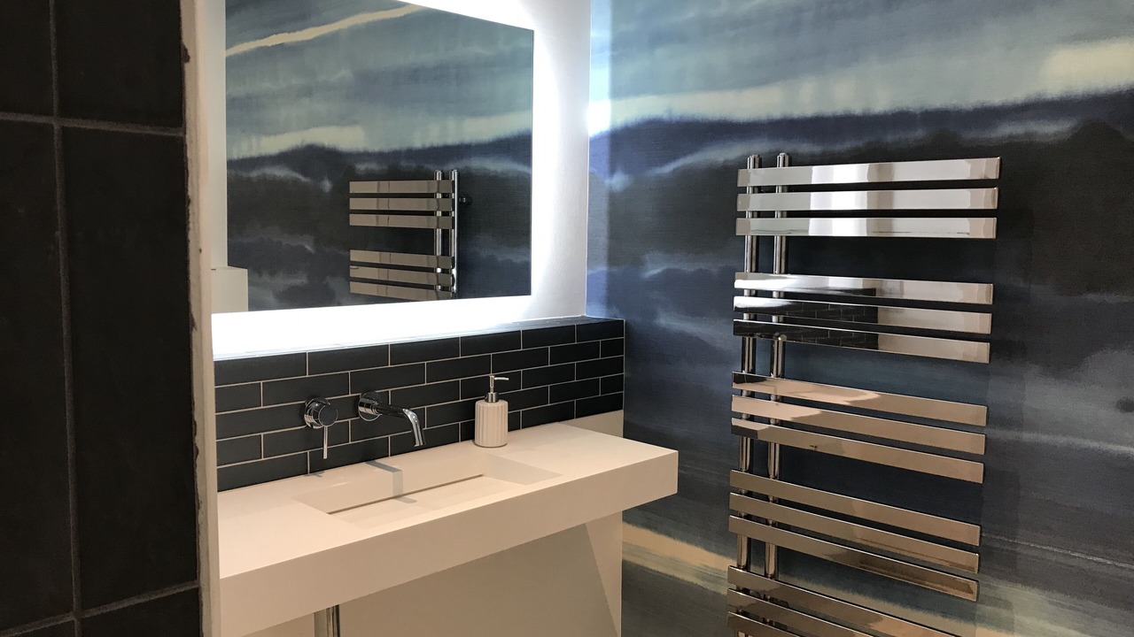 Photo of Bathroom in Rock