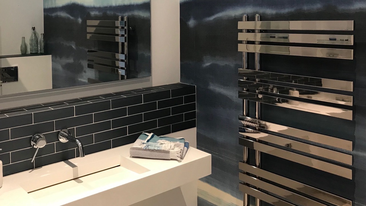 Photo of Bathroom in Rock
