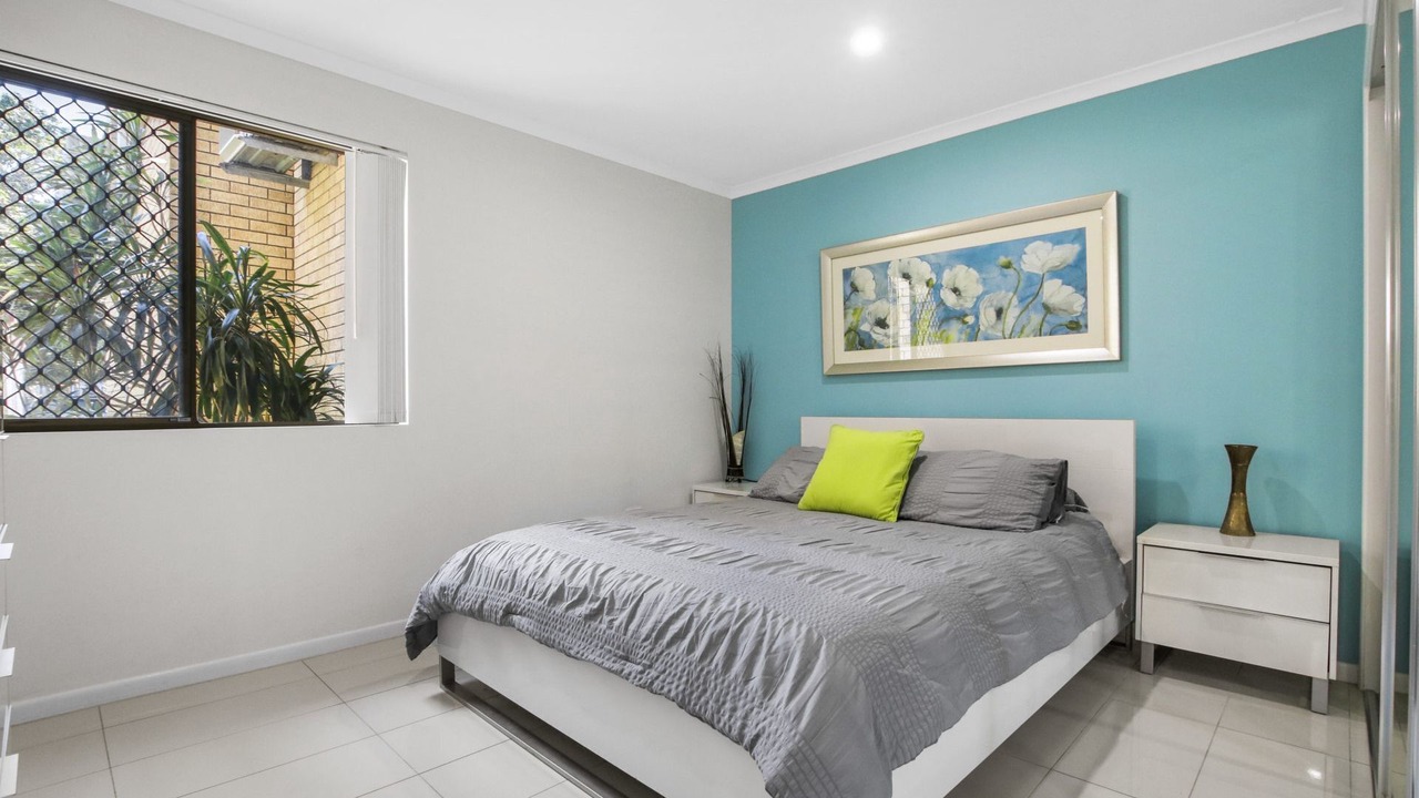Photo of Bedroom in Golden Beach