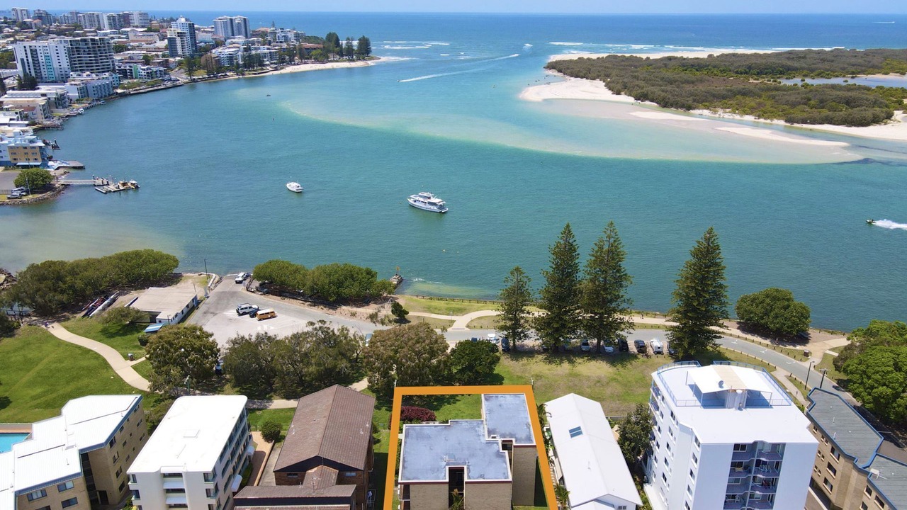 Photo of Outdoor in Golden Beach