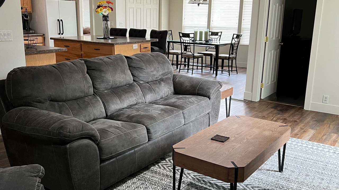 Photo of Livingroom in Millcreek