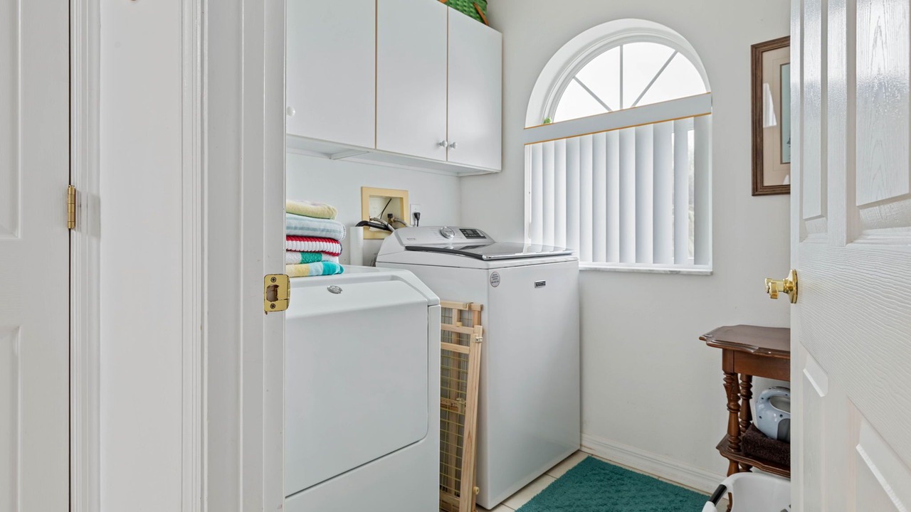 Photo of Bedroom in Marineland Acres
