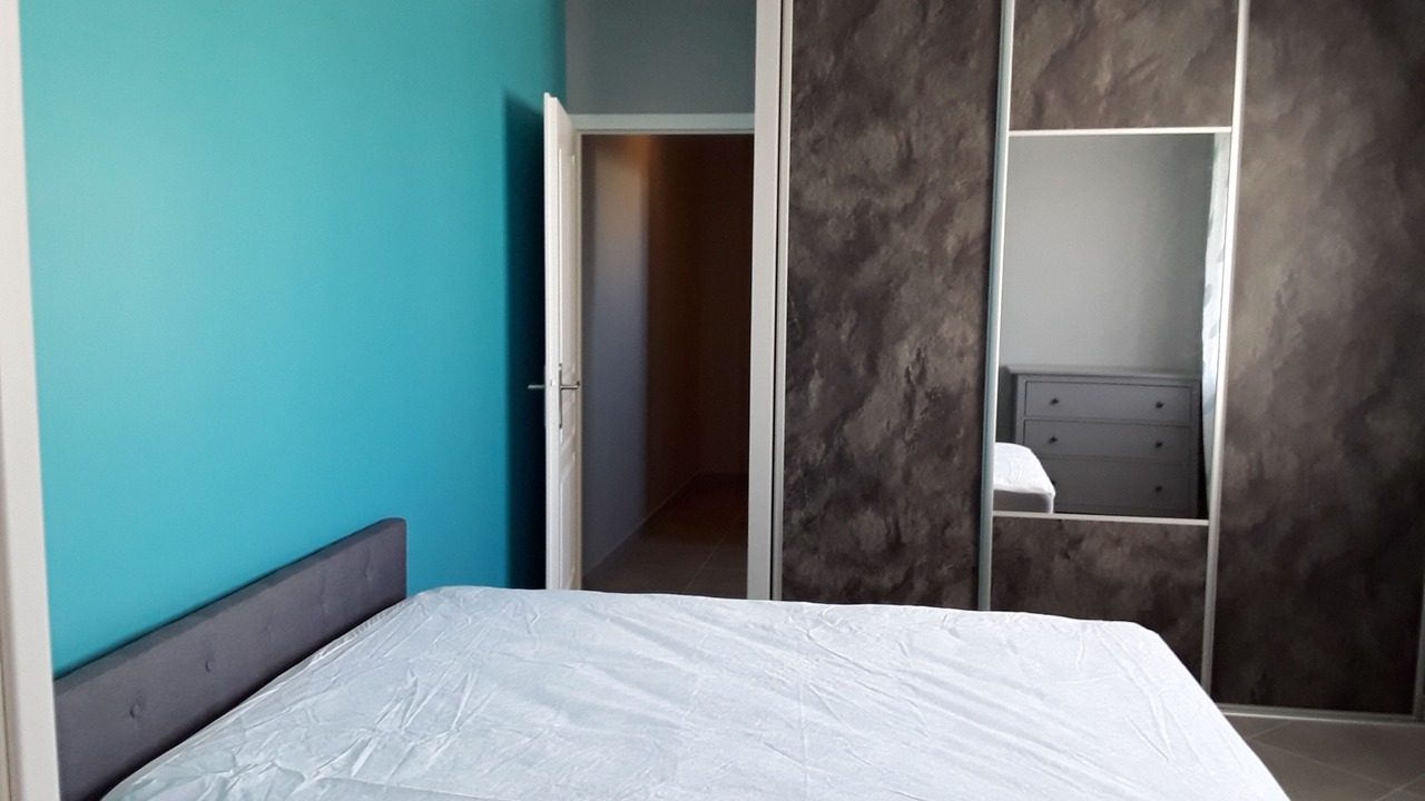 Photo of Bedroom in Avoine