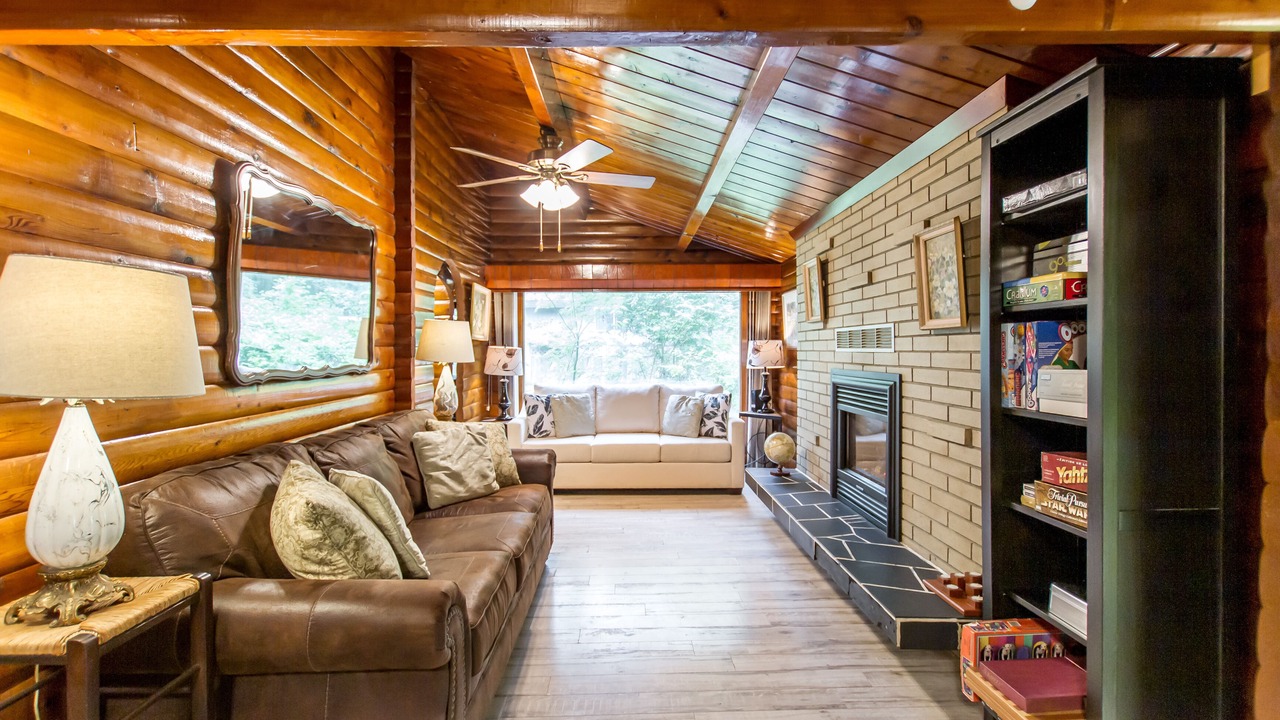 Photo of Bedroom in Cultus Lake
