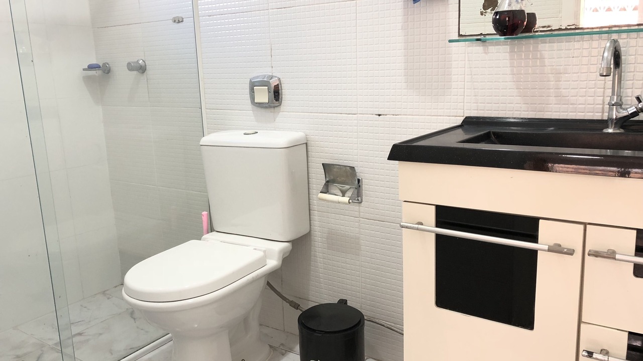Photo of Bathroom in Pioneiros
