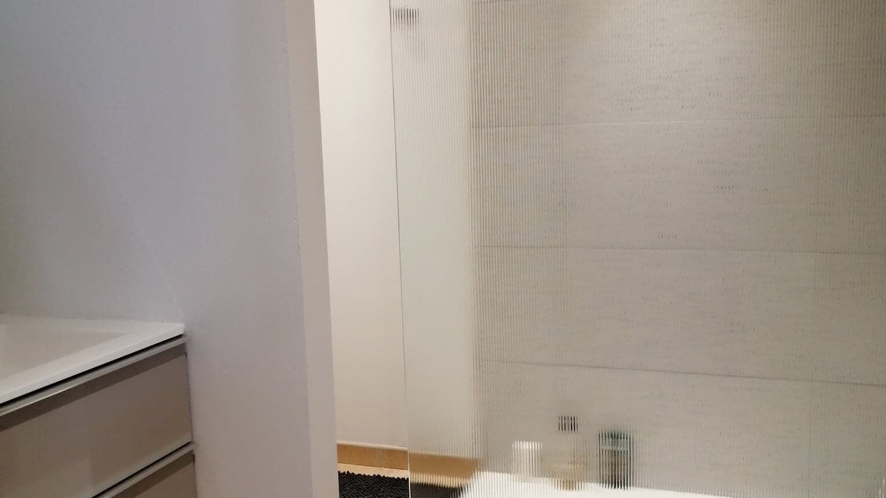 Photo of Bathroom in Brue-Auriac