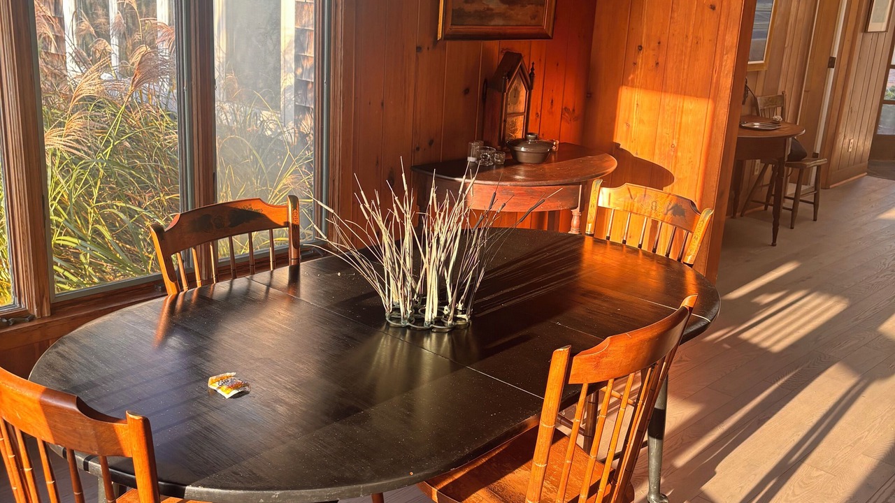 Photo of Livingroom in Old Lyme