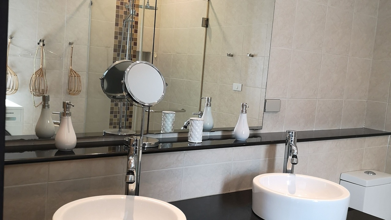 Photo of Bathroom in Takua Pa