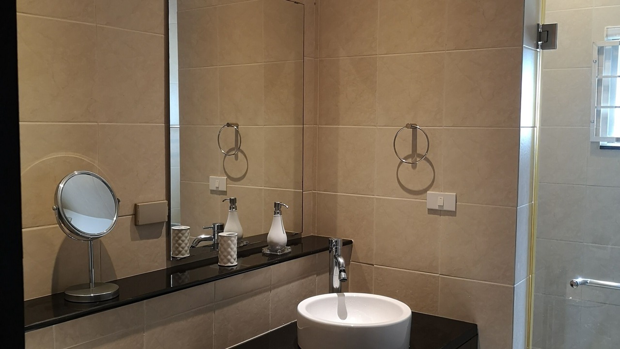Photo of Bathroom in Takua Pa