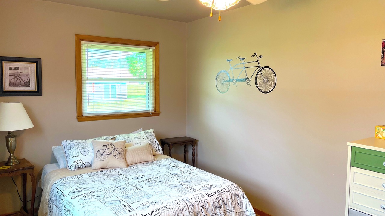 Photo of Bedroom in Independence