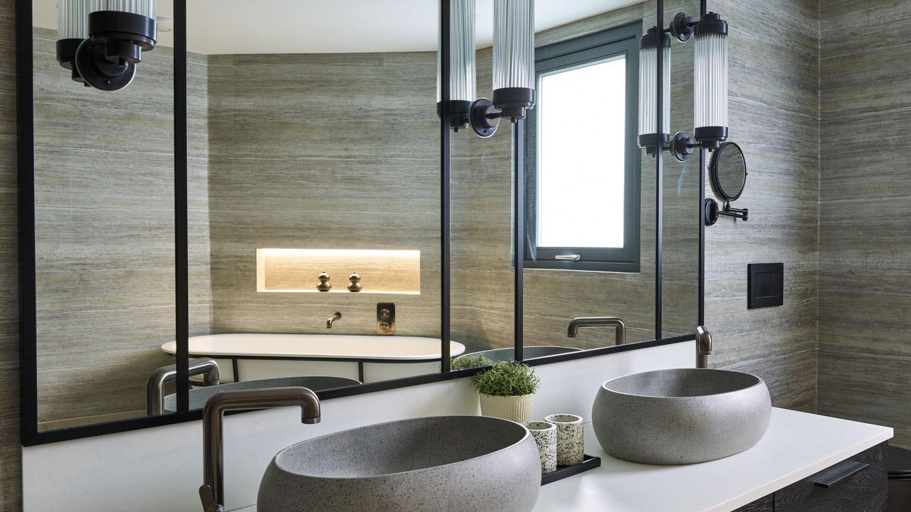 Photo of Bathroom in Lechlade