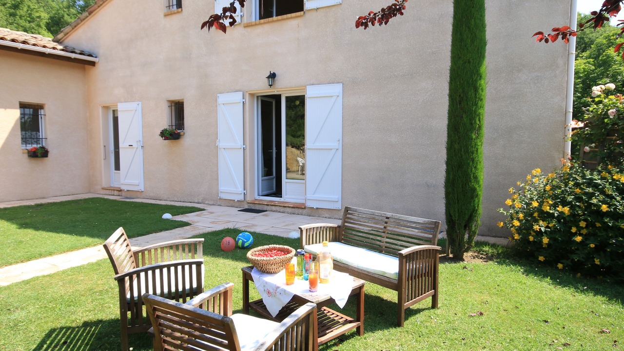 Photo of Patio Balcony in Sonnac-sur-l'Hers