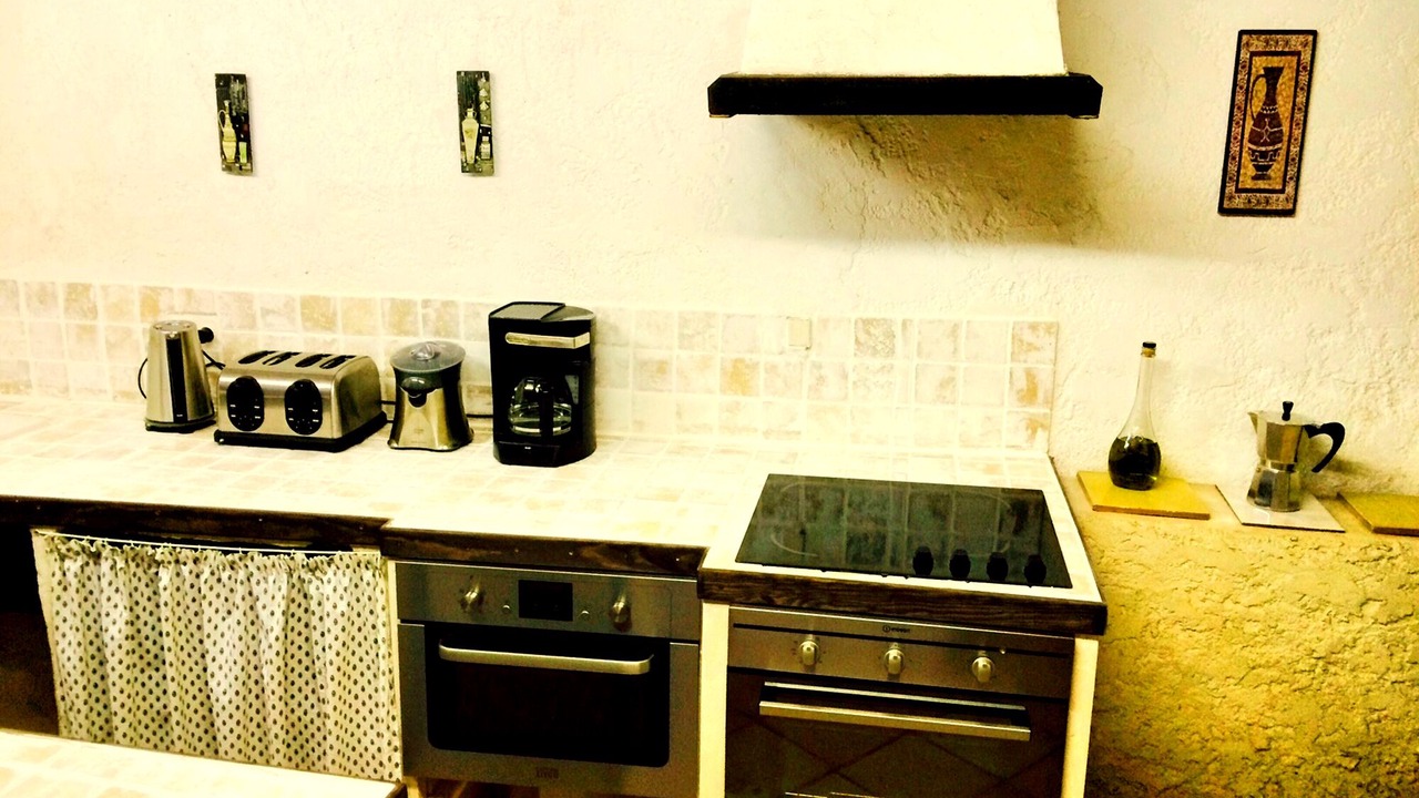Photo of Kitchen in Entrecasteaux