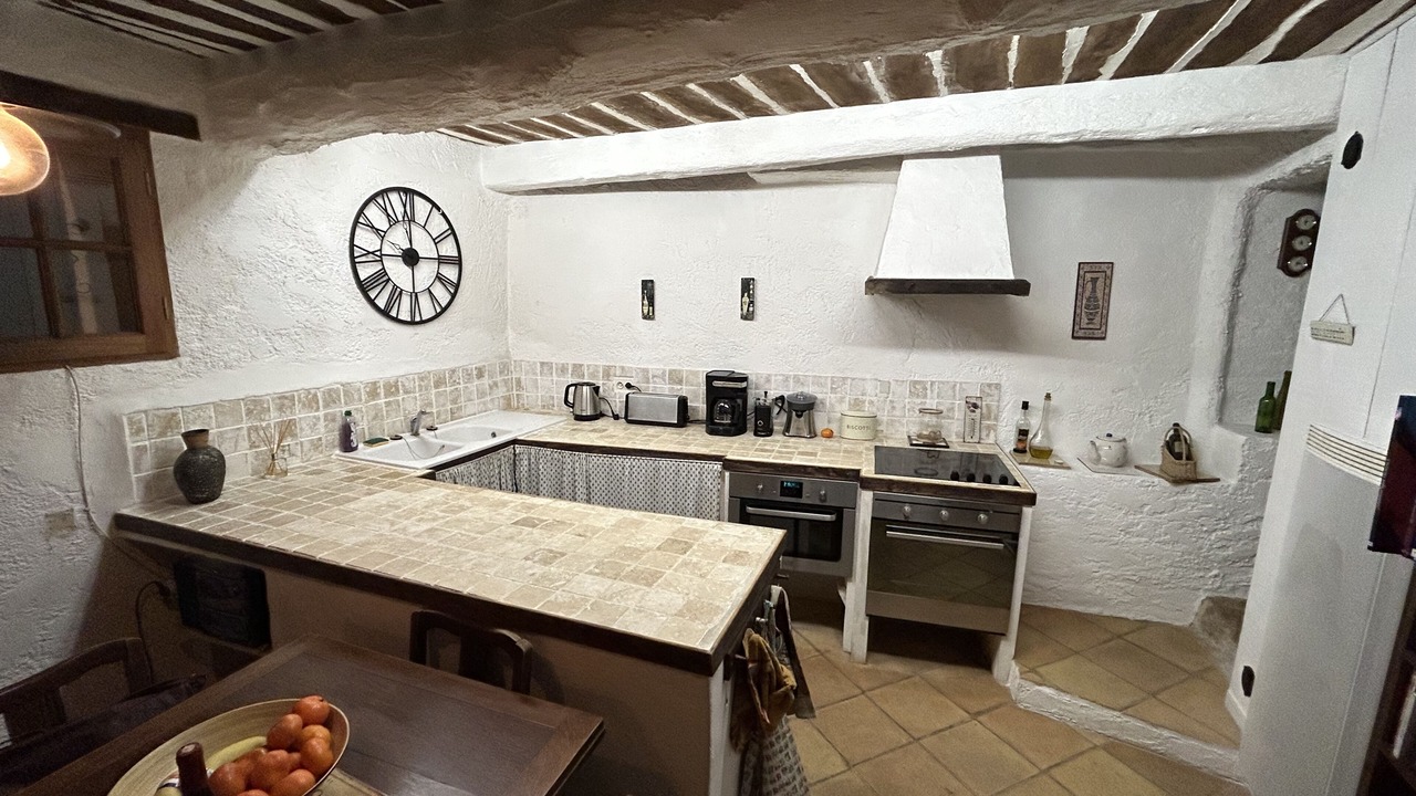 Photo of Kitchen in Entrecasteaux