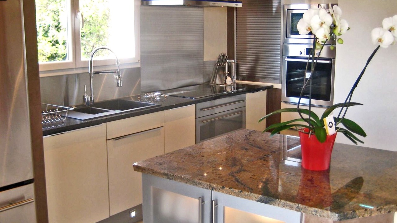 Photo of Kitchen in Boisset-et-Gaujac
