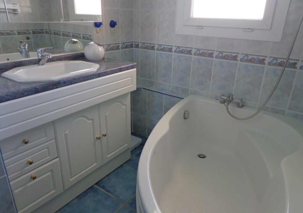 Photo of Bathroom in Sete