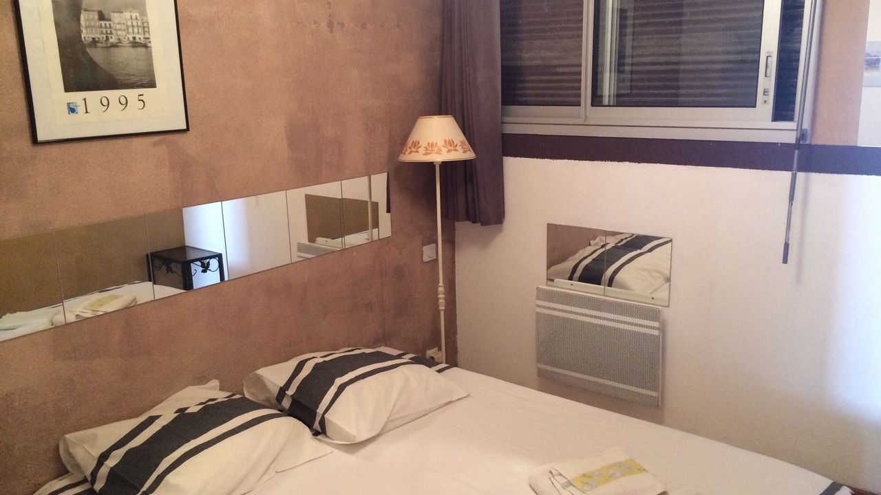 Photo of Bedroom in Sete