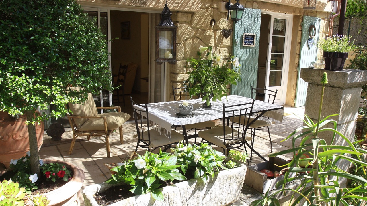 Photo of Outdoor in Chateauneuf-de-Gadagne