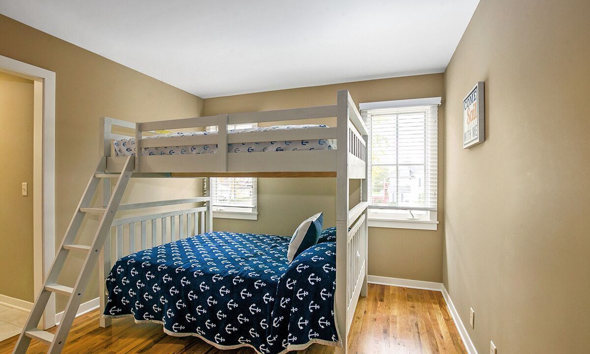Photo of Bedroom in Douglas
