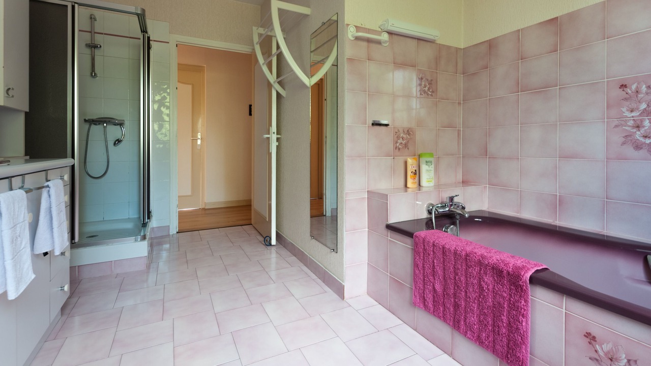 Photo of Bathroom in Montlouis-sur-Loire