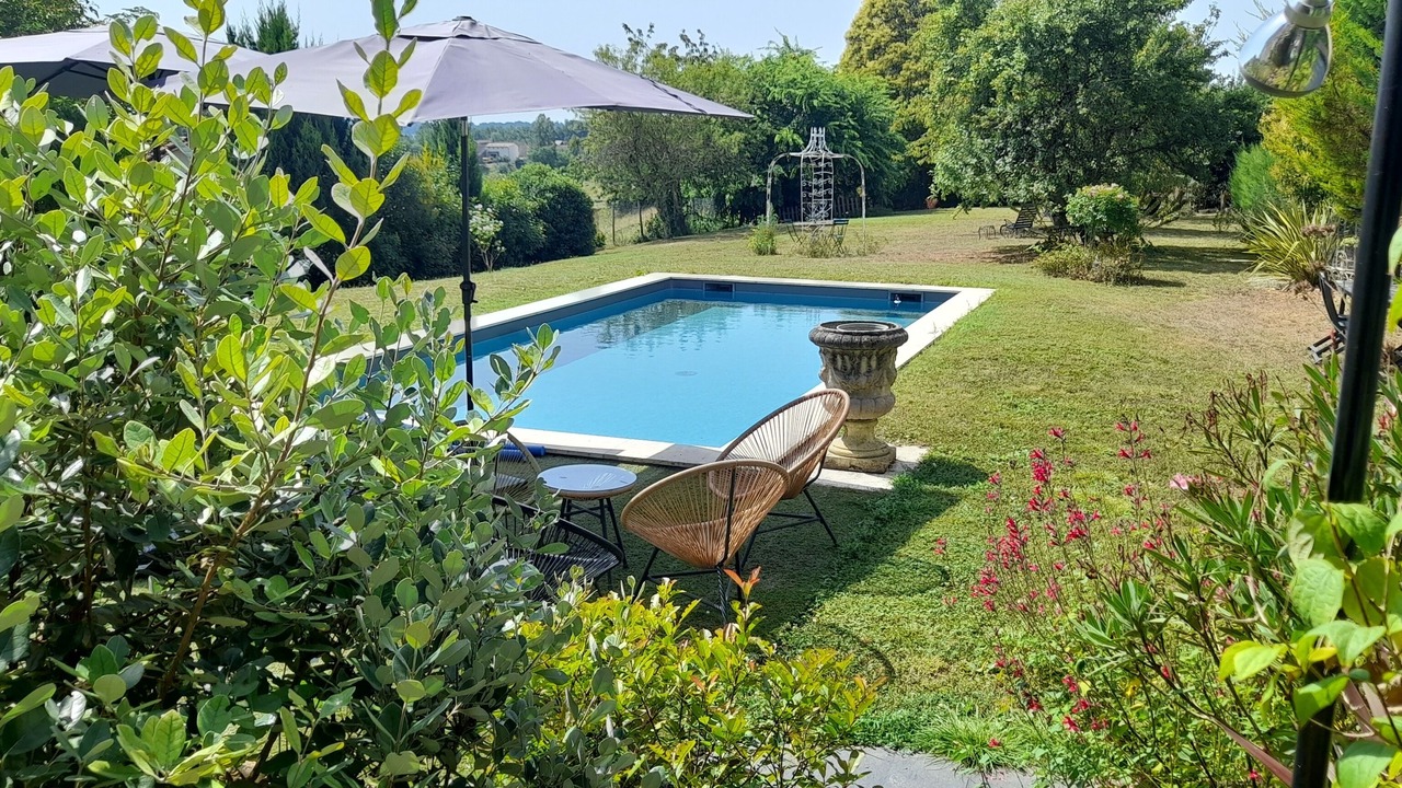 Photo of Outdoor in Puisseguin