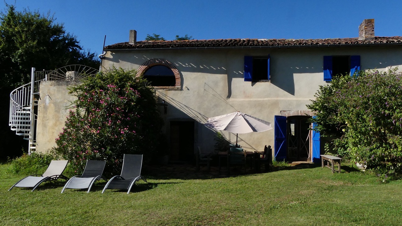 Photo of Outdoor in Manses