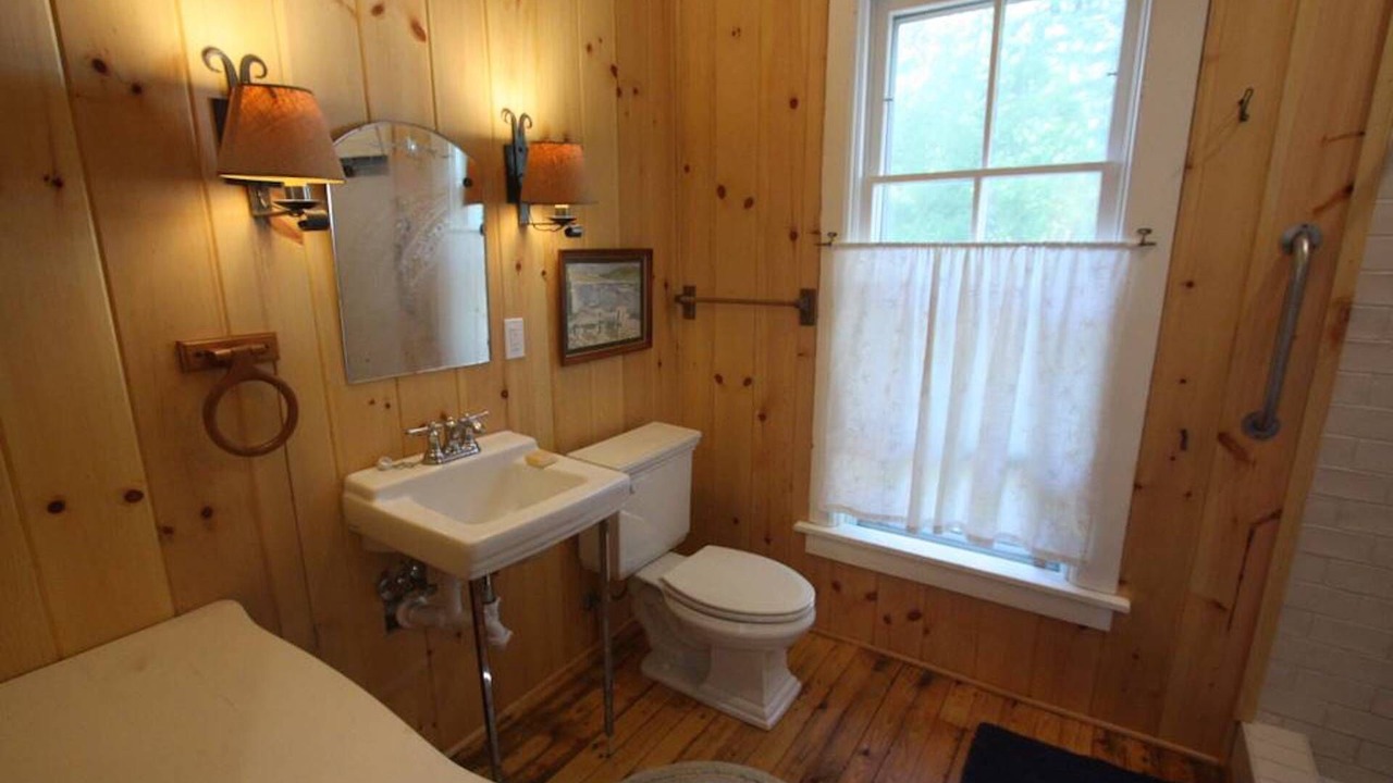 Photo of Bathroom in Charlevoix