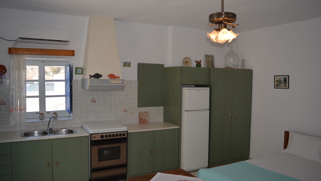 Photo of Kitchen in Herronisos