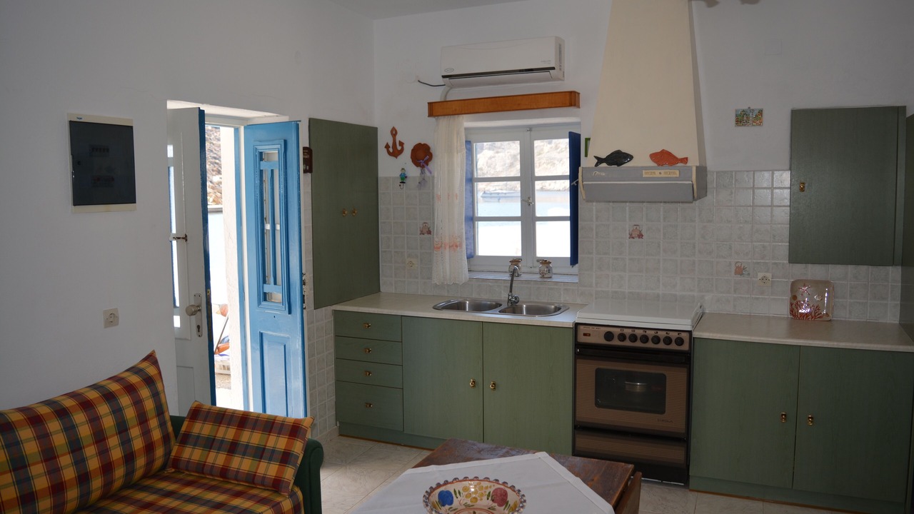 Photo of Kitchen in Herronisos