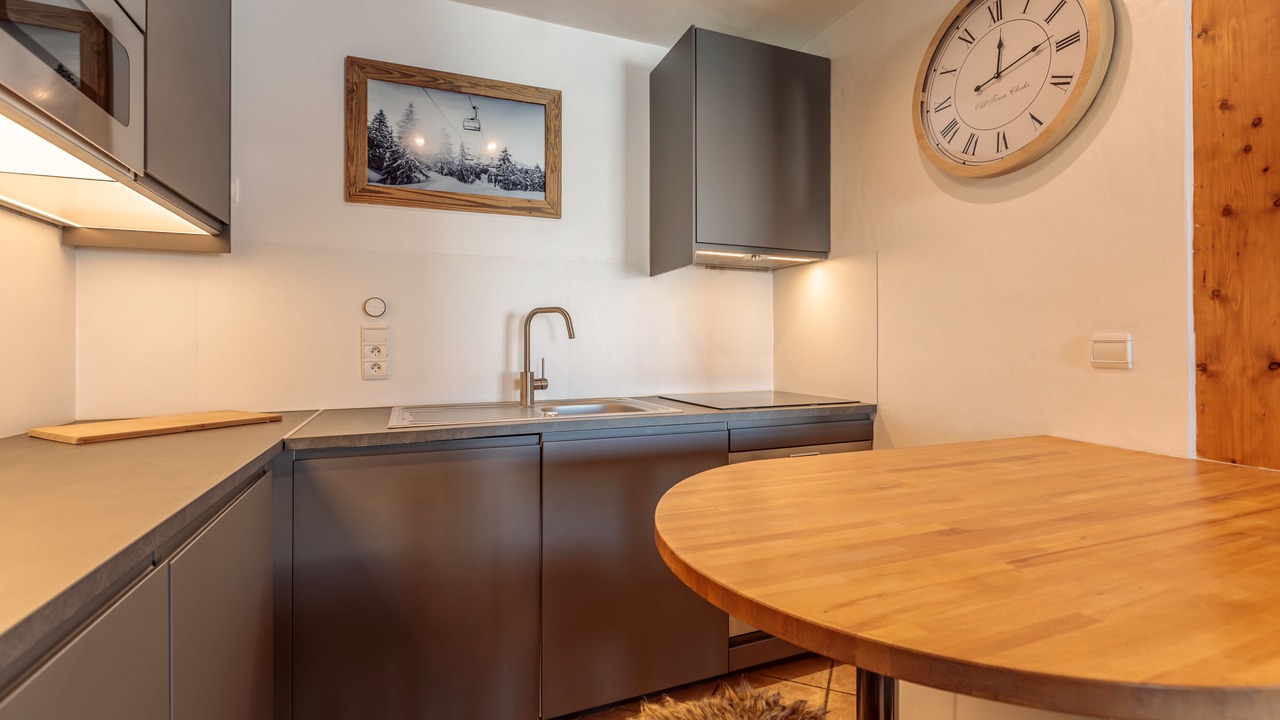Photo of Kitchen in Arc-1800