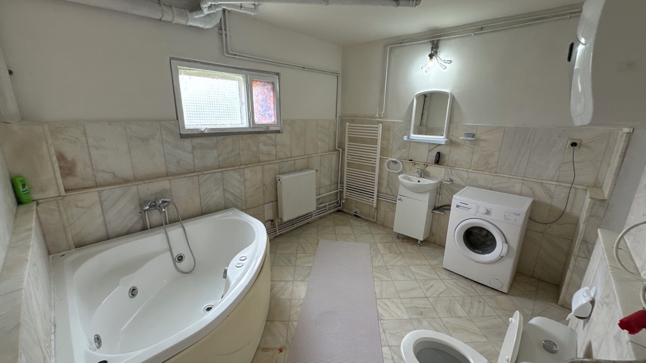 Photo of Bathroom in Ploiesti