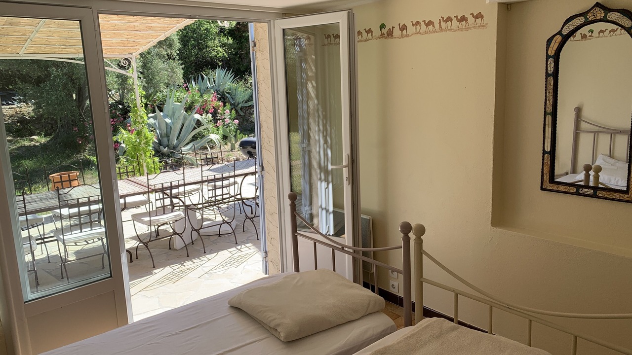 Photo of Bedroom in Le Beausset