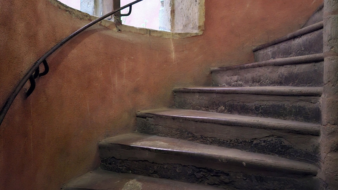 Photo of Others in Old Lyon