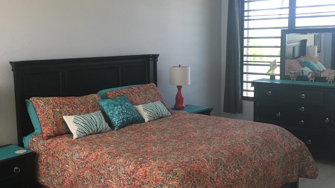 Photo of Bedroom in Estate Two Brothers