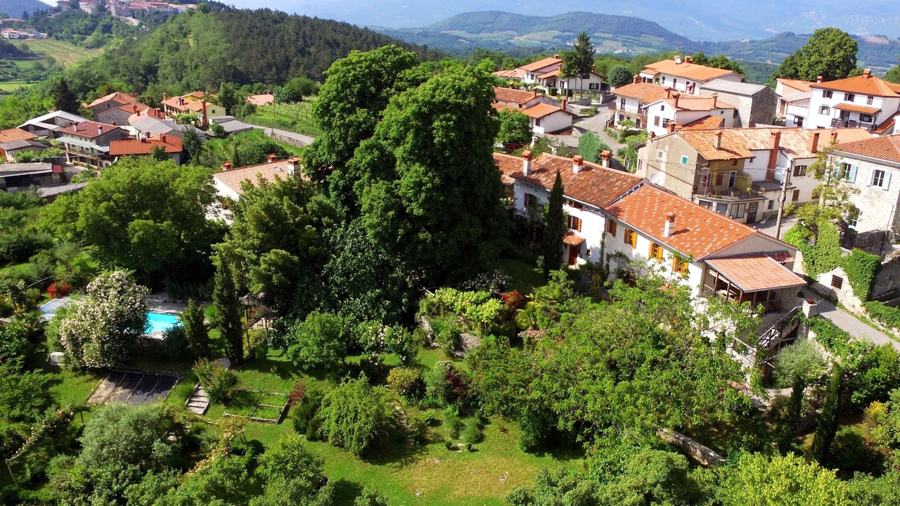 Photo of Outdoor in Slap