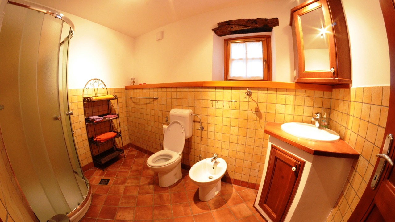 Photo of Bathroom in Slap