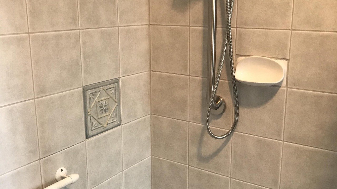 Photo of Bathroom in Safety Bay