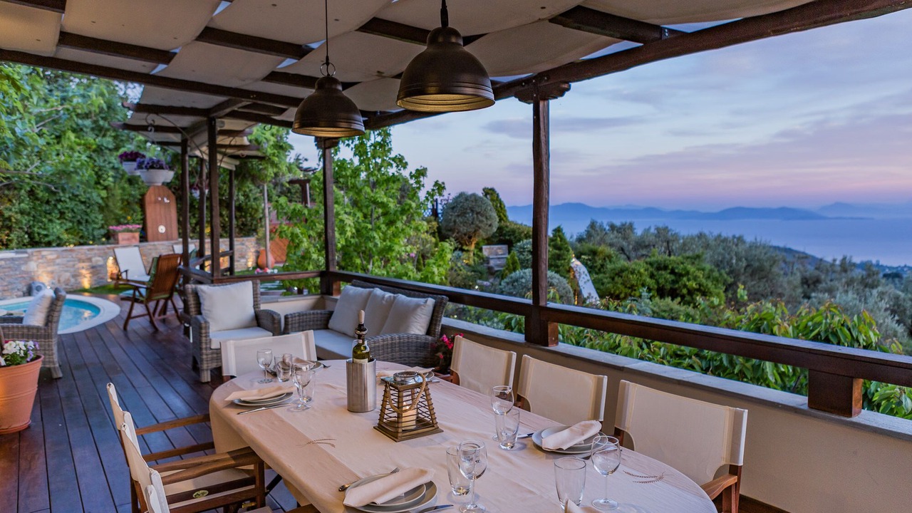 Photo of Outdoor in Milies