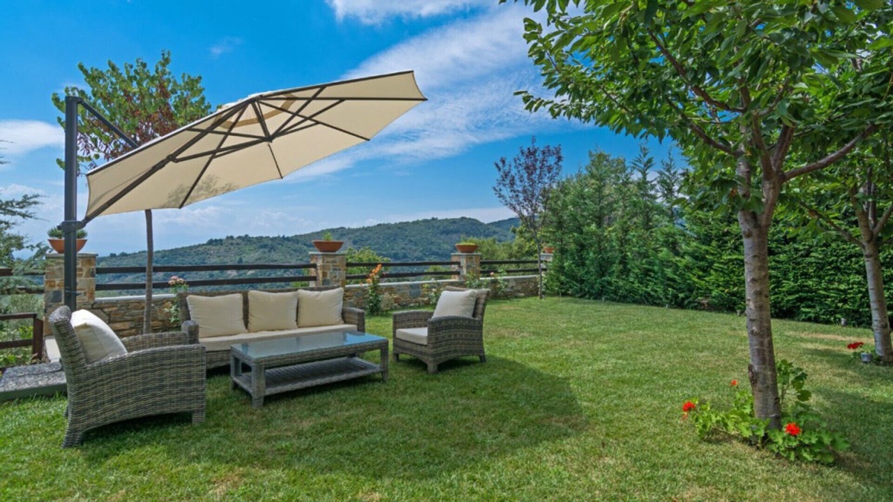 Photo of Outdoor in Mileai