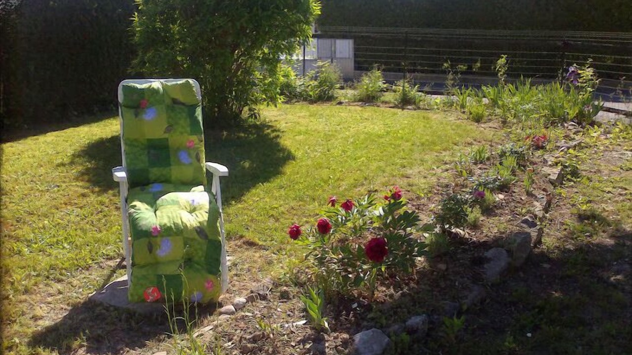 Photo of Outdoor in Frais