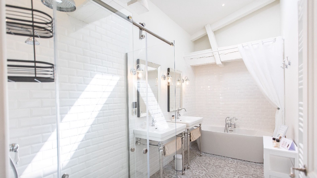 Photo of Bathroom in Latresne